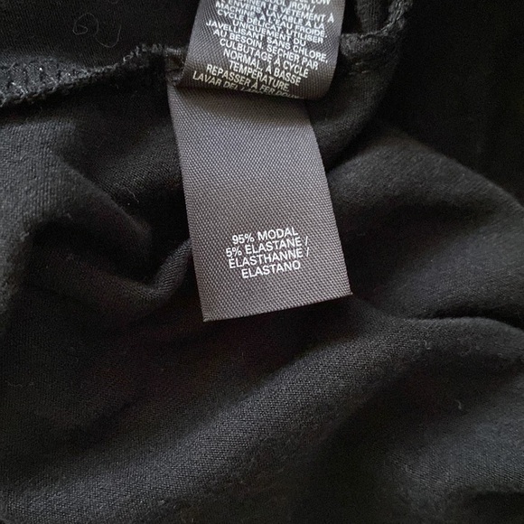 NWOT Victoria’s Secret Black Dress with Ruching Sides - Picture 6 of 6